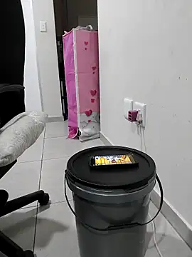 Bra-G online show from 27, 4, 2026