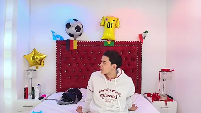 Jaden and sofia online show from 23, 6, 2026