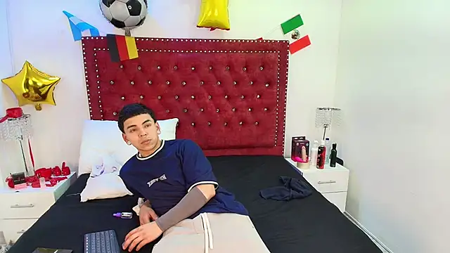 Jaden and sofia online show from 30, 6, 2026