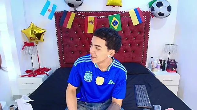 Jaden and sofia online show from 3, 7, 2026