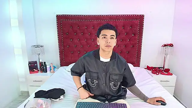 Jaden and sofia online show from 28, 7, 2026