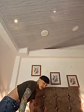 kat paradise online show from 24, 4, 2026