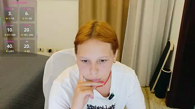 Snapshot of ViktoriaSilk chatting on 19, 7, 2026 ViktoriaSilk online show from 19, 7, 2026