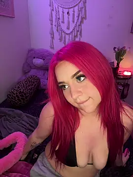 Tiffytooopretty online show from 12, 2, 2026