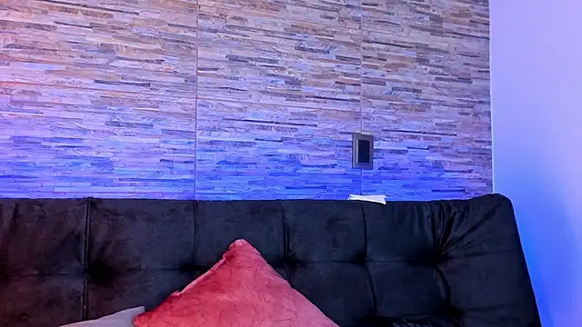 Snapshot of nath_redrex chatting on 5, 1, 2026 nath redrex online show from 5, 1, 2026