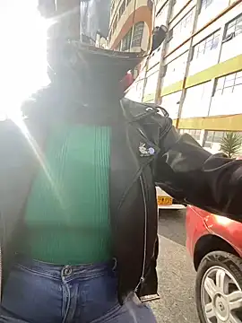 Scarlet auraa online show from 23, 4, 2026