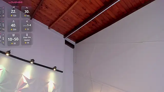 GabiSaenz  online show from 28, 4, 2026