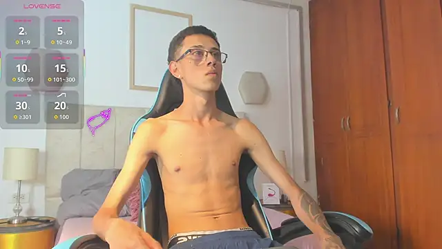 asher lux online show from 23, 4, 2026