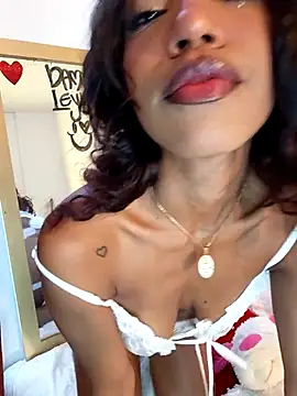 DAMMLEYLA online show from 12, 3, 2026