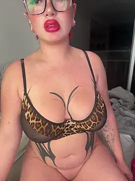 Snapshot of Talia_Foxx chatting on 14, 6, 2026 Talia Foxx online show from 14, 6, 2026