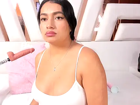 MiaKleinX online show from 5, 7, 2026