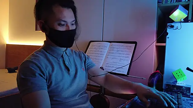 OnlyHand9x online show from 24, 4, 2026