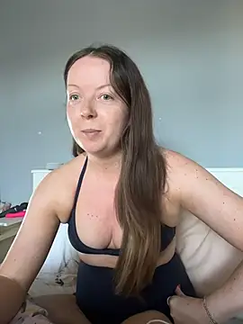 Snapshot of Nova-Vixen chatting on 30, 7, 2026 Nova-Vixen online show from 30, 7, 2026