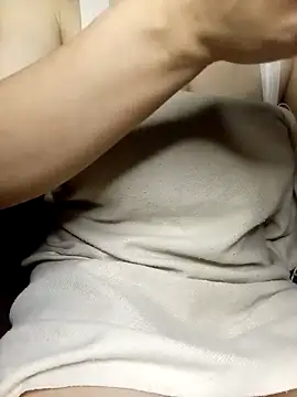 Snapshot of Merrylinh chatting on 23, 2, 2026 Merrylinh online show from 23, 2, 2026