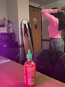 CookiesNcreaming online show from 11, 2, 2026