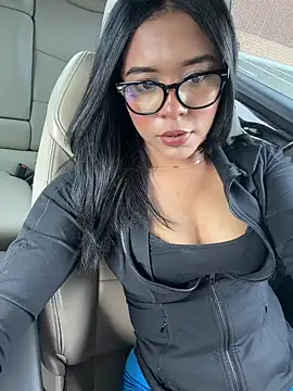 AnahiSkye online show from 15, 4, 2026