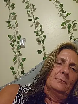 HotAzMilf online show from 10, 6, 2026