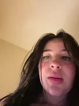 evelynrosess1 online show from 21, 4, 2026