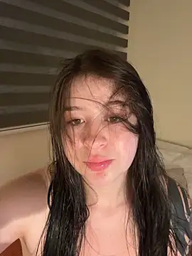 evelynrosess1 online show from 25, 4, 2026