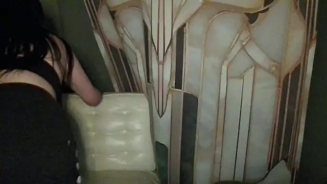 2feral online show from 6, 4, 2026