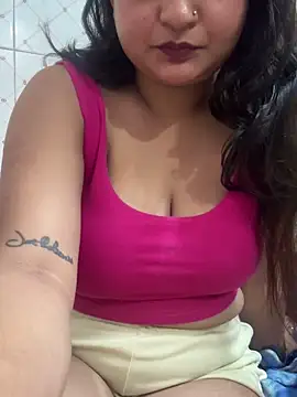 Snapshot of Curvy_Anaya chatting on 7, 6, 2026 Curvy Anaya online show from 7, 6, 2026