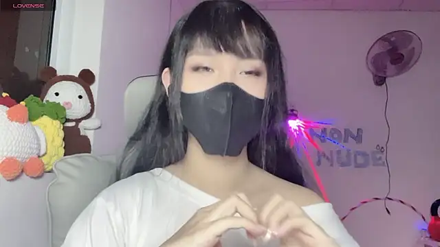 Tieu-May online show from 5, 7, 2026