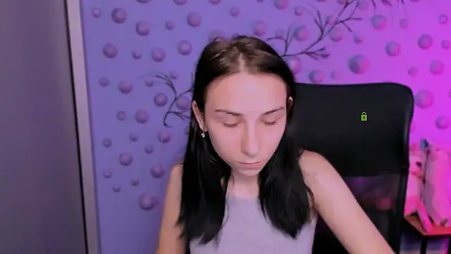 Snapshot of sweetie_chloe_ chatting on 6, 1, 2026 sweetie chloe online show from 6, 1, 2026