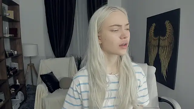 KristalCrowner online show from 20, 2, 2026