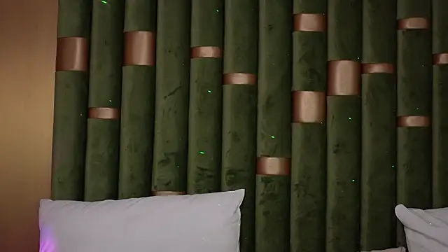 AmeliaAngel online show from 7, 1, 2025