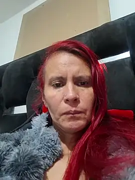 Snapshot of cintia_love chatting on 25, 5, 2026 cintia love online show from 25, 5, 2026