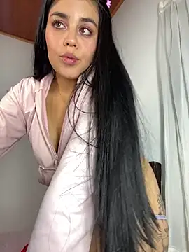 Snapshot of sophyy_white chatting on 14, 6, 2026 sophyy white online show from 14, 6, 2026