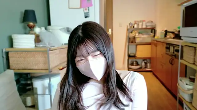   Yui  online show from 10, 2, 2026