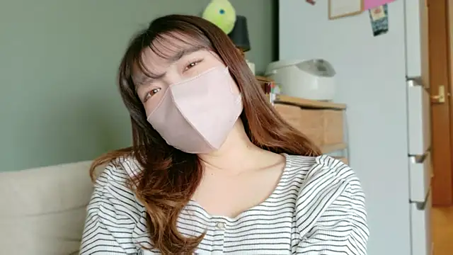   Yui  online show from 6, 3, 2026