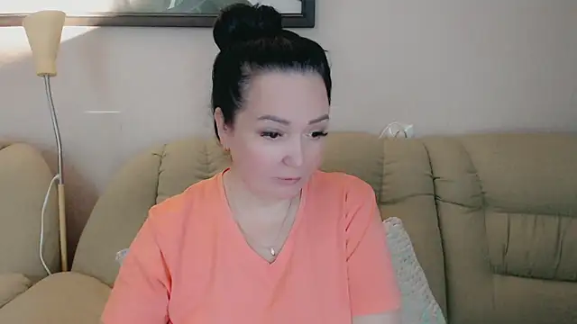 infinity loveliness online show from 11, 11, 2025