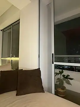 karymoron online show from 11, 4, 2026