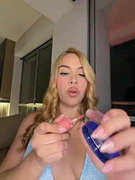 karymoron online show from 25, 4, 2026