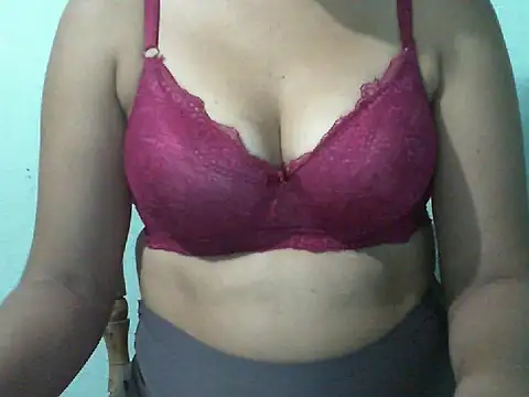 Snapshot of anacarada chatting on 11, 2, 2026 anacarada online show from 11, 2, 2026