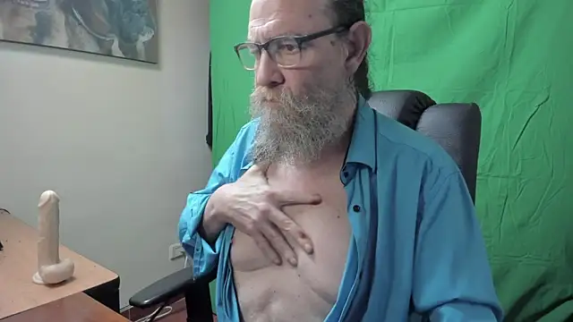 Uncle Hottie online show from 10, 3, 2026