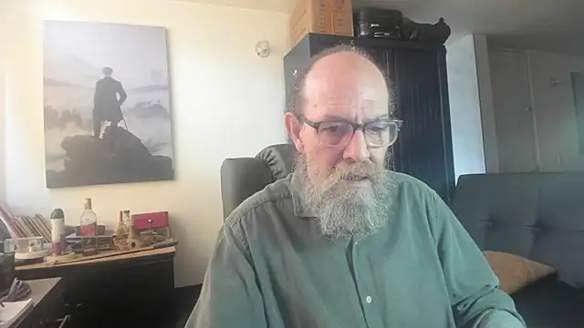 Uncle Hottie online show from 26, 7, 2026