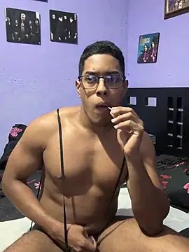 Snapshot of BoyX_02 chatting on 31, 5, 2026 BoyX 02 online show from 31, 5, 2026
