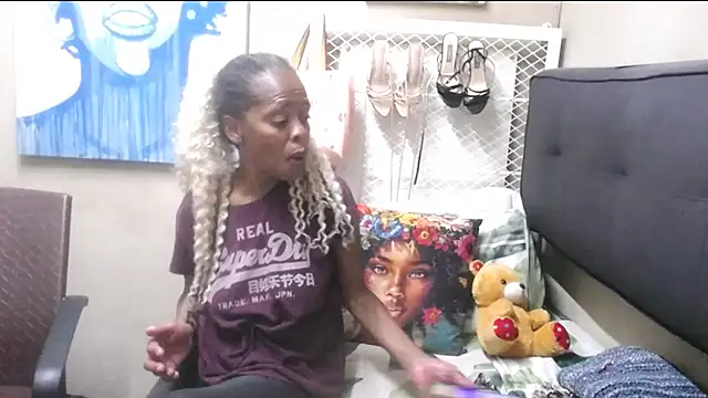 Longniplzerx40 online show from 24, 4, 2026