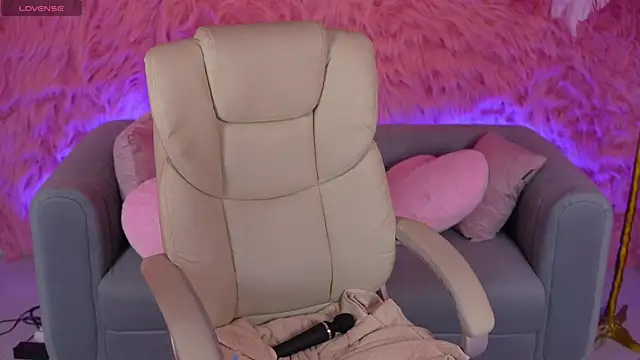 AlexaFleur online show from 23, 4, 2026