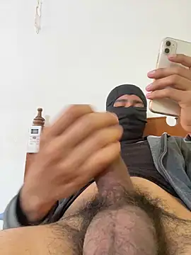 Snapshot of calientmex chatting on 8, 3, 2026 calientmex online show from 8, 3, 2026