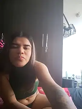 Snapshot of laperracobarde chatting on 2, 3, 2026 laperracobarde online show from 2, 3, 2026