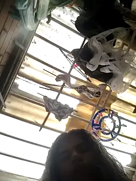 Snapshot of laperracobarde chatting on 8, 3, 2026 laperracobarde online show from 8, 3, 2026