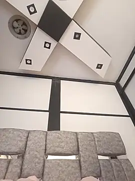 ThaliaBrookss  online show from 17, 4, 2026