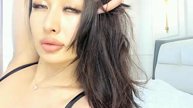 SayokoMia S online show from 19, 4, 2026