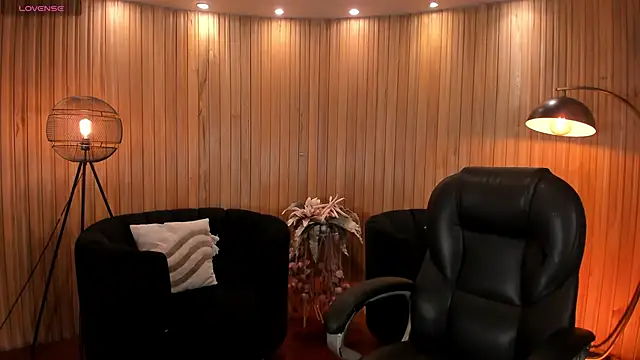 Snapshot of KayraLanne chatting on 21, 5, 2026 KayraLanne online show from 21, 5, 2026