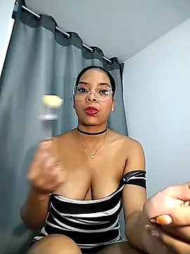 KATALINA SANTANA  online show from 25, 4, 2026