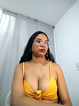 Snapshot of KATALINA_SANTANA_ chatting on 12, 5, 2026 KATALINA SANTANA online show from 12, 5, 2026